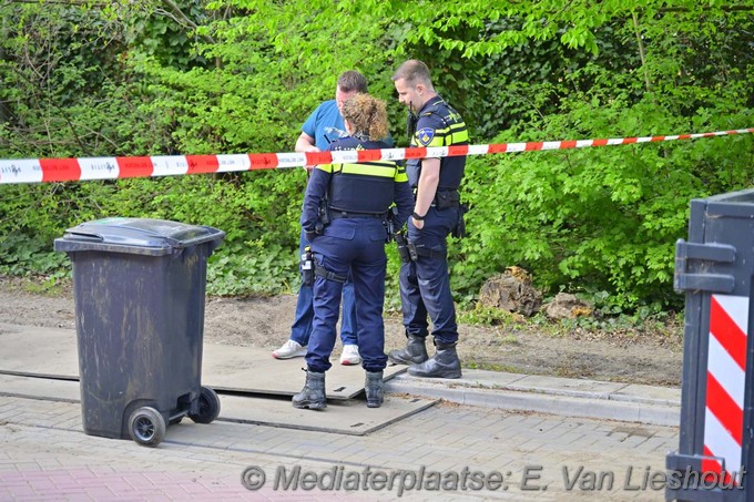 Mediaterplaatse explosief gevonden in tuin nieuw vennep 14042025 Image00001