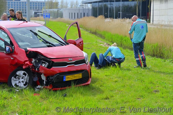Mediaterplaatse ongeval met gewonden op de spoorlaan hoofddorp 15042025 Image00003