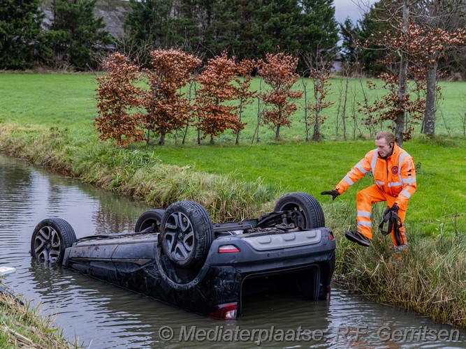 Mediaterplaatsen voertuig te water zevenhuizen 02122025 Image00004