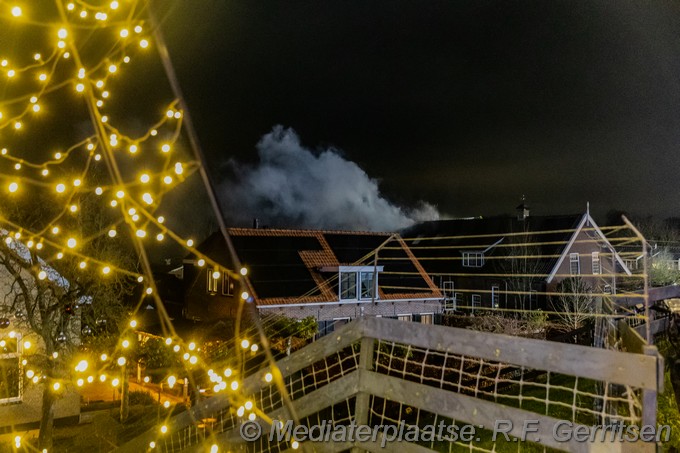 Mediaterplaatsen brand gebouw opperduit lekkerkerk 04122025 Image00004