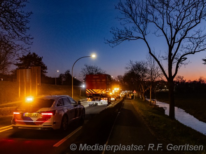 Mediaterplaatse auto te water n228 haastrecht 18022025 Image00001
