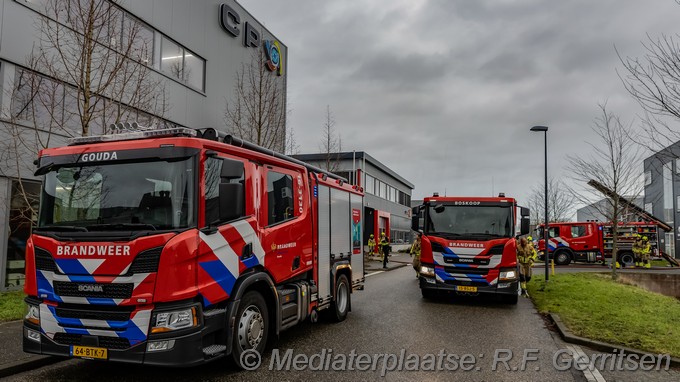 Mediaterplaatse middelbrand noordbaan moordrecht 28012025 Image00015