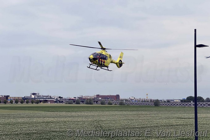 Mediaterplaatse ongeval voetganger lijnbus hoofdddorp 17062025 17062025 ongeval voetganger lijnbus hoofddorp 00011