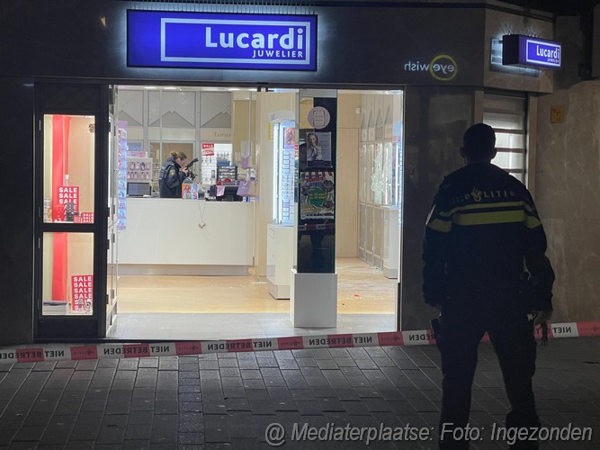 Mediaterplaatse overval op winkel leyweg denhaag luciardi 12032025 Image00004