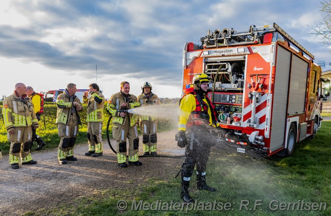 Mediaterplaatse kind te water middelwaard vianen 26032025 Image00012