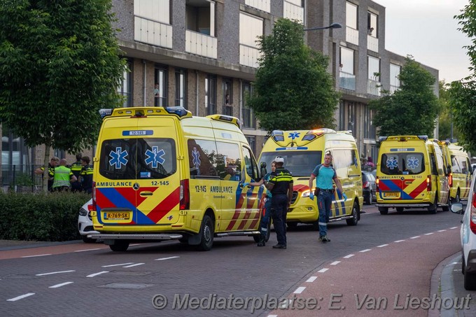 Mediaterplaatse steek partij Fanny Blankers keonlaan Hdp 21052025 21052025 twee doden bij steekpartij in hoofddorp 00001