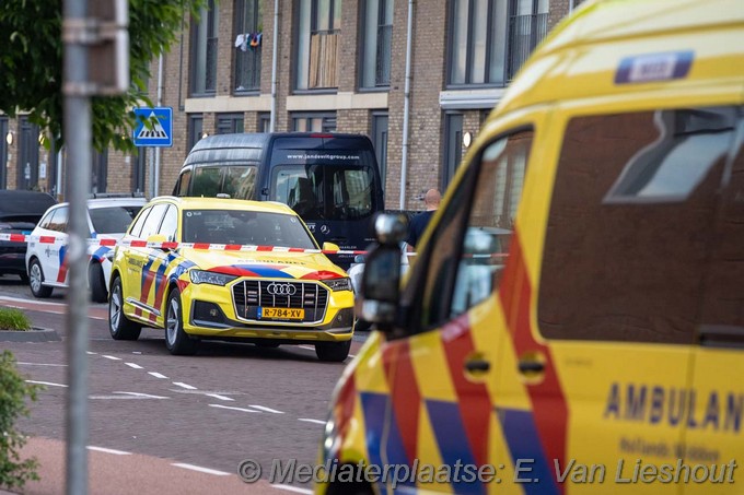 Mediaterplaatse steek partij Fanny Blankers keonlaan Hdp 21052025 21052025 twee doden bij steekpartij in hoofddorp 00006