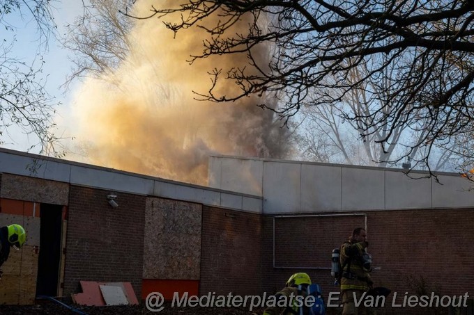 Mediaterplaatsen school brand hoofddorp 16112025 Image00009
