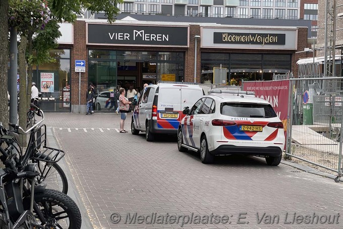 Mediaterplaatse politie pakt drie mensen op hdp Image00001