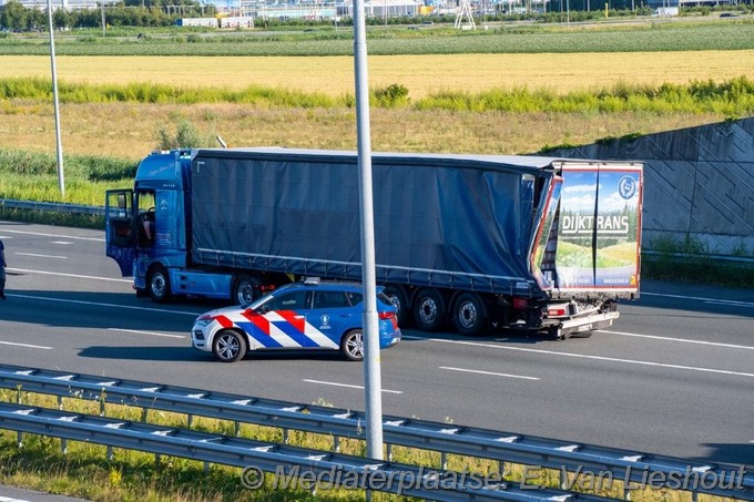 Mediaterplaatse scooter brand provincialeweg haastrecht 21062025 01072025 Zwaar ongeval met 2 doden a9 00008