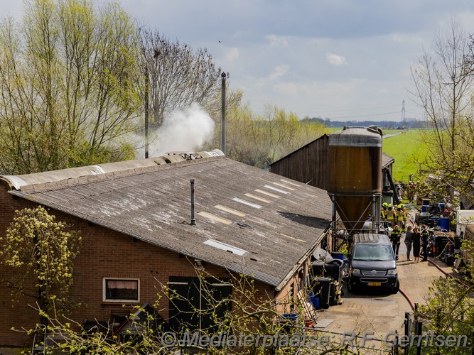 Mediaterplaatse schuurbrand ouderkerk aan de ijssel 04042026 Image00014