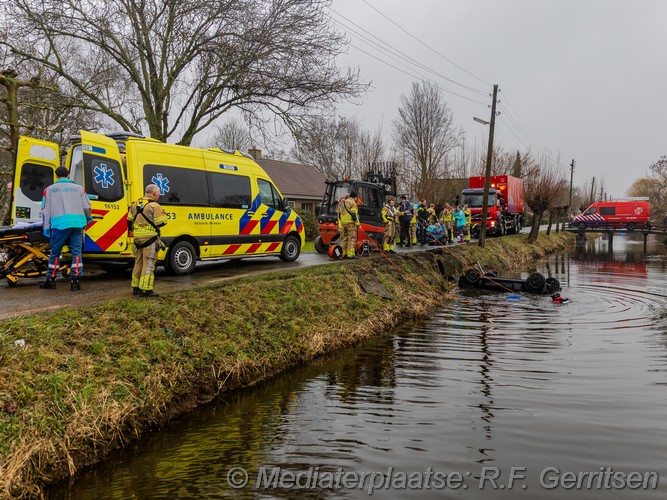 Mediaterplaatse auto te water hoogeind driebruggen 11022026 Image00005