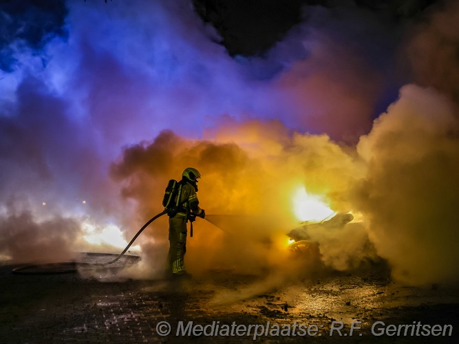 Mediaterplaatse auto brand groenlust gouda 01012026 Image00010