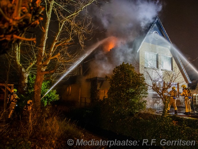 Mediaterplaatse woningbrand nieuwerkerk aan de ijssel 01012026 Image00005