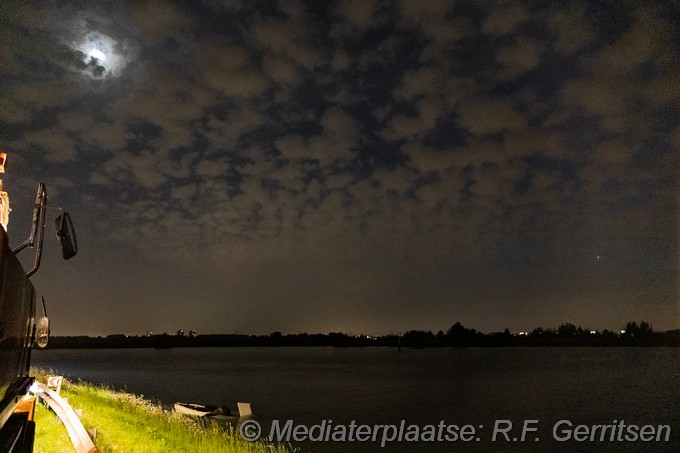Mediaterplaatse plezierbootje zinkt ouderkerk aan de ijssel 23052026 Image00012