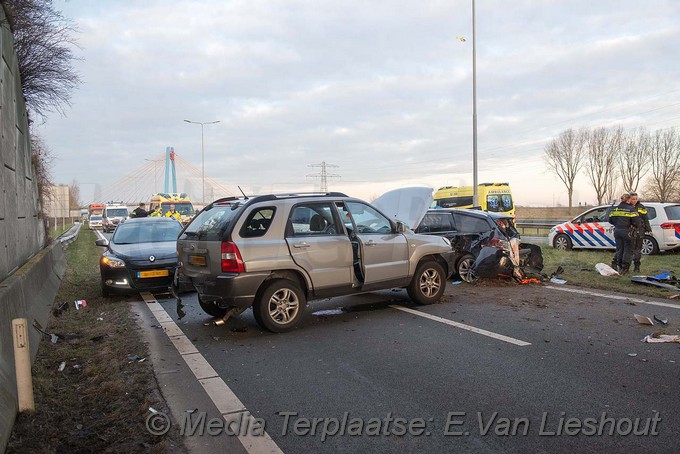 MediaTerplaatse N205 zwaar ongeval driemerenweg hoofddorp 07022018 Image00013