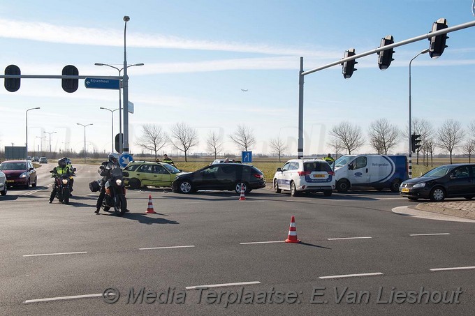 MediaTerplaatse ongeval blik bennebroekerweg hdp 24022018 Image00001