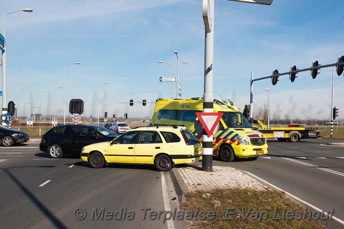 MediaTerplaatse ongeval blik bennebroekerweg hdp 24022018 Image00004