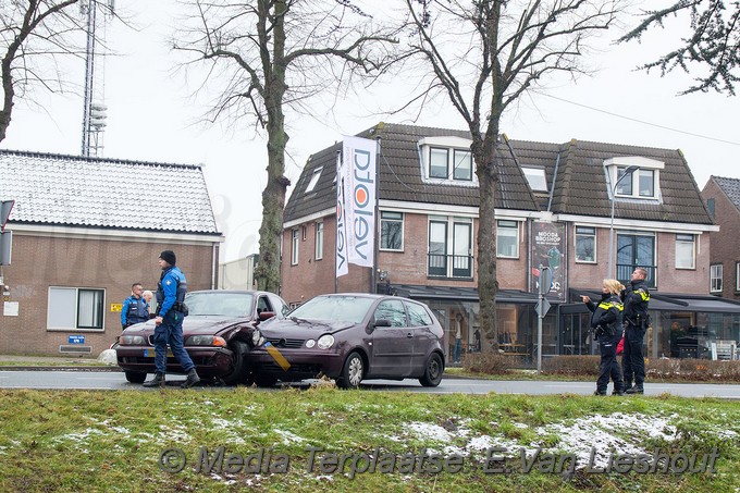 Mediaterplaatse ongeval kruisweg hoofddorp 01022019 Image00003