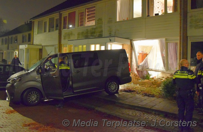 Mediaterplaatse bestelbus ramt woning vsn 02022019 Image00002