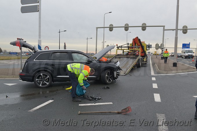 Mediaterplaatse veel schade na ongeval hdp 04022019 Image00013
