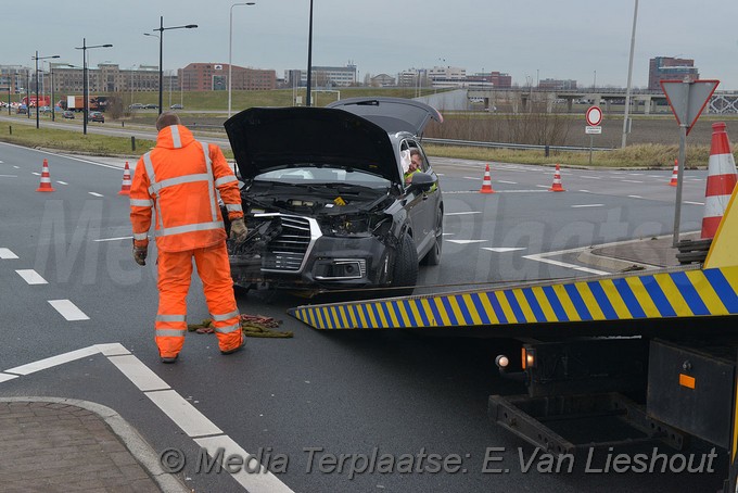 Mediaterplaatse veel schade na ongeval hdp 04022019 Image00014
