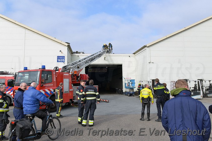 Mediaterplaatse rook in bedrijfspand nieuw vennep 22022019 Image00001