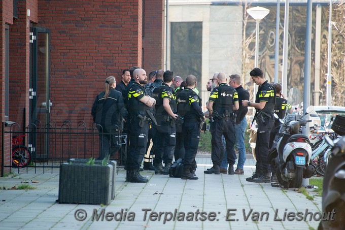 Mediaterplaatse man in been geschoten badhoevendorp 26022019 Image00012