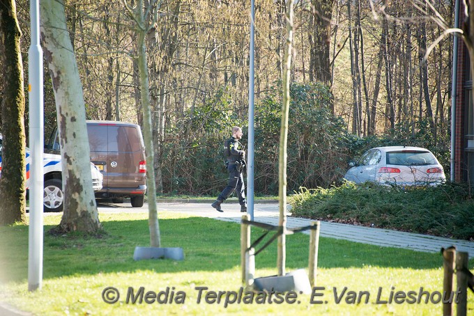 Mediaterplaatse man in been geschoten badhoevendorp 26022019 Image00022