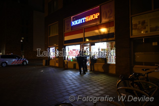 Mediaterplaats.nl onverval avond winkel leiden 07012017 Image00204