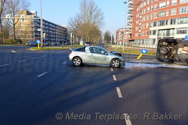 Mediaterplaatse ongeval Engeledaal vronkelaan leiderdorp 22012017 Image00006