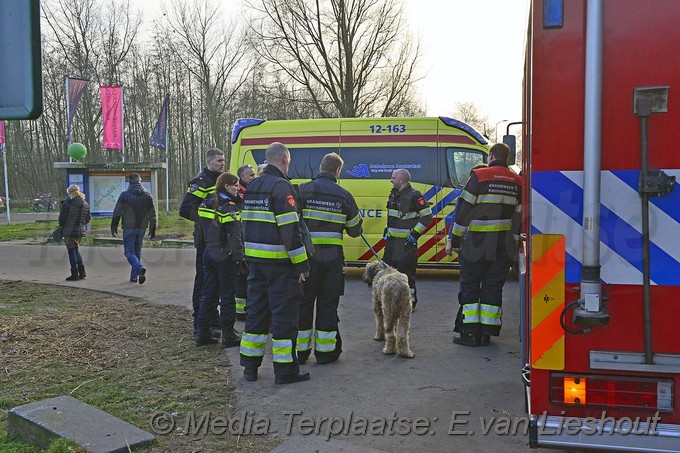 Mediaterplaatse vrouw red hond van ijs qruquius 22012017 Image00004