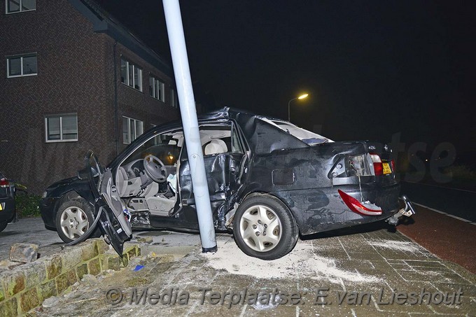 Mediaterplaatse ongeval Akerdijk badhoevendorp 22012017 Image00010