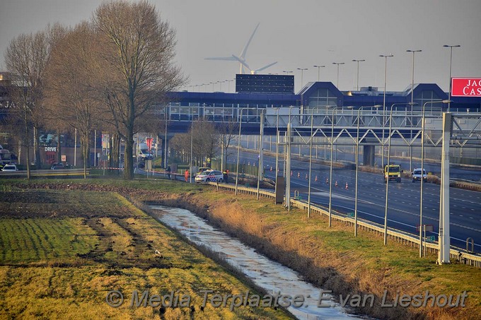 Mediaterplaatse bommen ruimen a4 snelweg dicht 29012017 Image00001