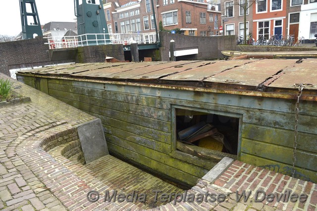 Mediaterplaatse discusie roest bakken rijnstraat leiden 29012017 Image00005