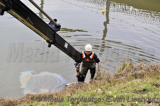 Mediaterplaatse voertuig te water is motor lijnden 31012017 Image00005