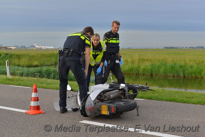 MediaTerplaatse ongeval Scooter badhoevedorp 04072017 Image00004