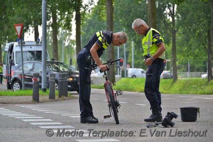 MediaTerplaatse ongeval fietser graafmachine nvp 19072017 Image00011