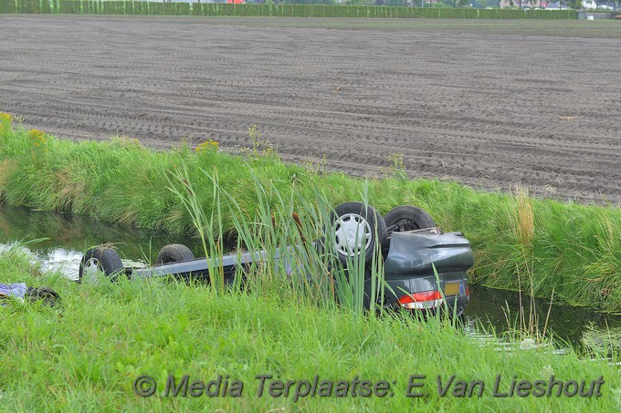 MediaTerplaatse ongeval cruiquius auto te water 23072017 Image00007