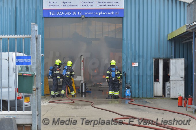 MediaTerplaatse grote brand vijfhuizen 27072017 Image00005