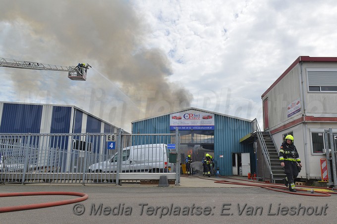 MediaTerplaatse grote brand vijfhuizen 27072017 Image00006