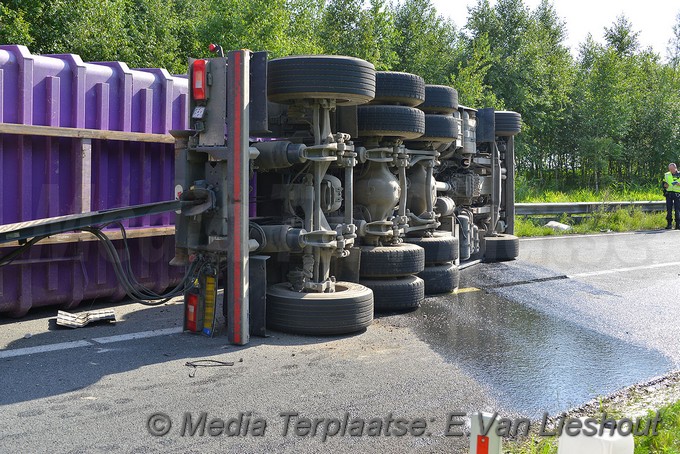 MediaTerplaatse vrachtwagen om a5 a9 lijnden 31072017 Image00012