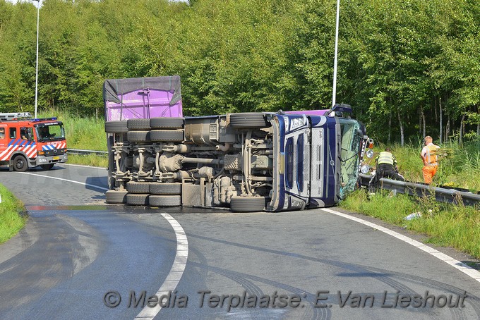 MediaTerplaatse vrachtwagen om a5 a9 lijnden 31072017 Image00014