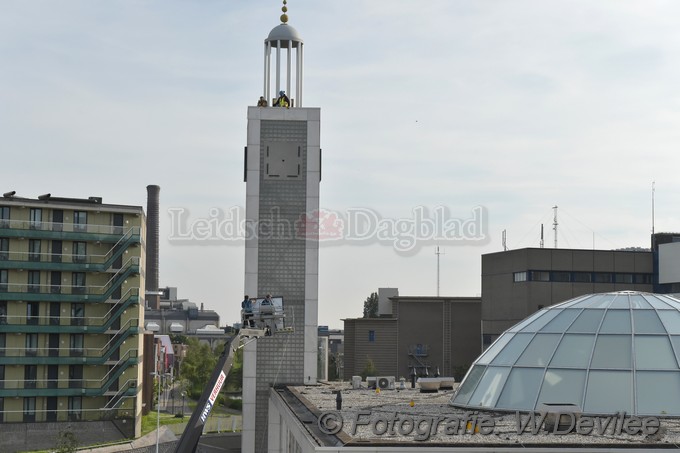 Mediaterplaatse moskee ldn noord heeft klokken 03062019 Image00006
