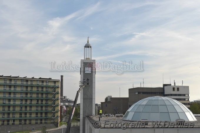 Mediaterplaatse moskee ldn noord heeft klokken 03062019 Image00007
