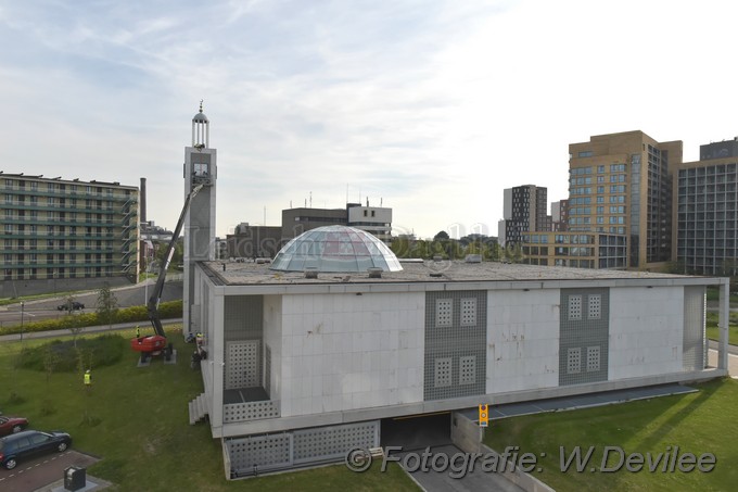 Mediaterplaatse moskee ldn noord heeft klokken 03062019 Image00008