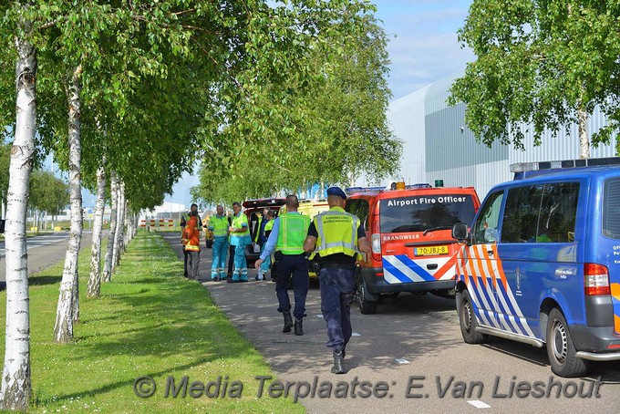 Mediaterplaatse schiphol rijk verdacht pakje 03062019 Image00013