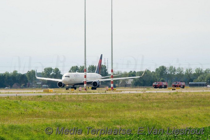 Mediaterplaatse voor zorg landing delta schiphol 1962019 Image00003