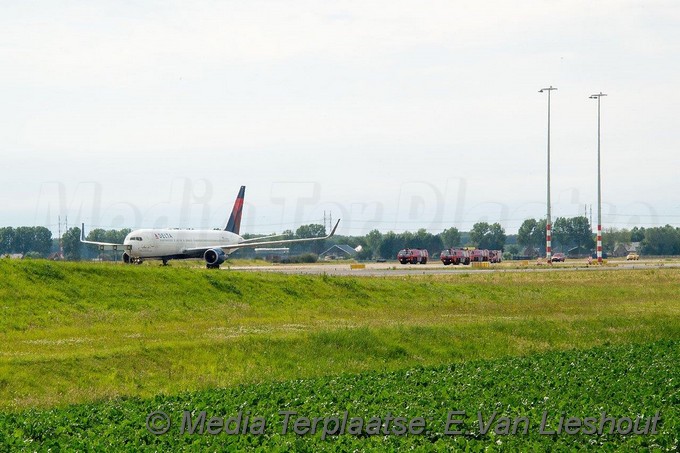 Mediaterplaatse voor zorg landing delta schiphol 1962019 Image00005
