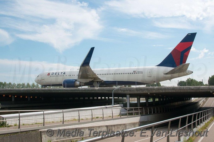 Mediaterplaatse voor zorg landing delta schiphol 1962019 Image00006